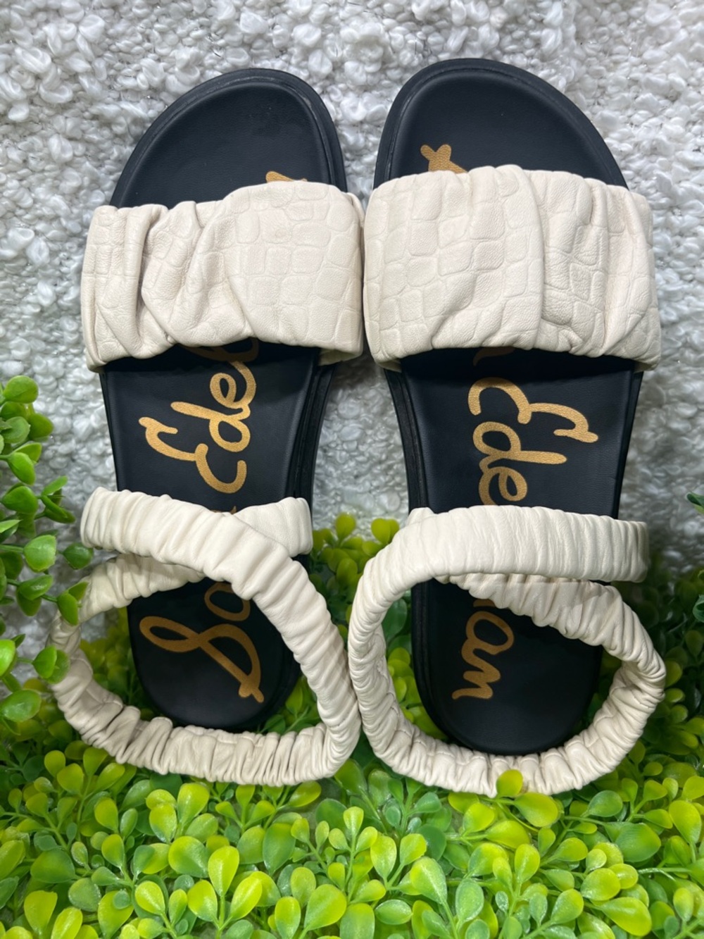Sam Edelman Cream Ruched Slide Sandals - Picture 3 of 9